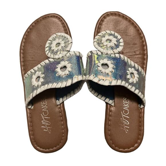 Hot Cakes Girls Iridescent Sandals - Picture 4 of 6